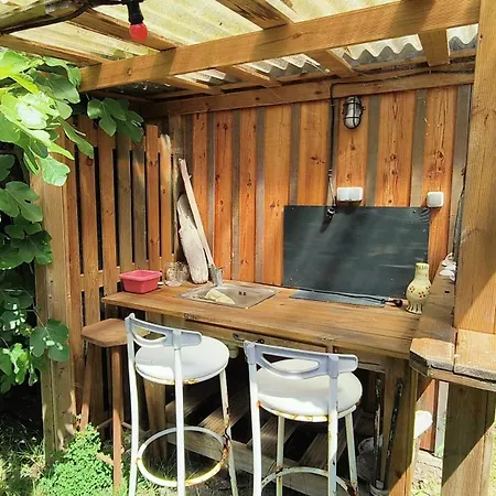 La Maison Des Bois Flottes A 7 Minutes A Pied De La Plage Tatil Evi
